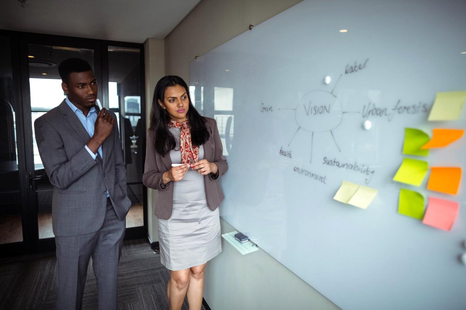 Session de formation en analyse financière avec participants